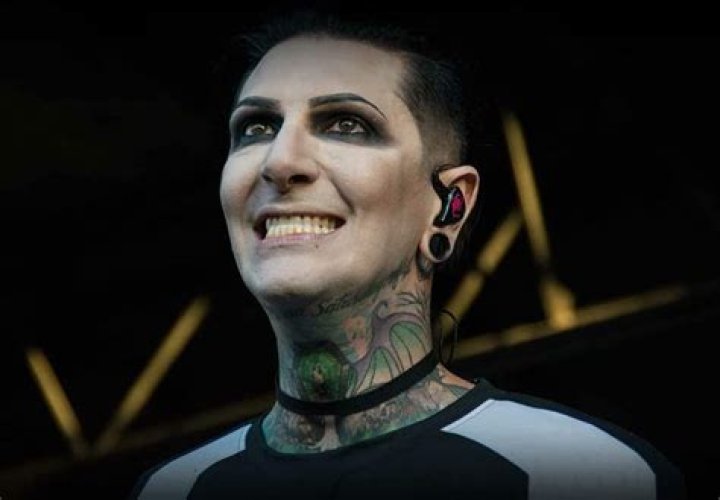 Chris Motionless Bio, Wiki, No MakeUp, Wife, Tattoos, Age, Height, and Net Worth